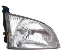 Фара передняя правая Toyota Sienna 1 (2001-2003)