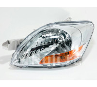 Фара передняя левая Toyota Yaris седан (2006-2011)