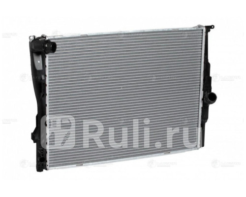 LRc26173 - Радиатор охлаждения (LUZAR) BMW E90/E91 (2005-2008)