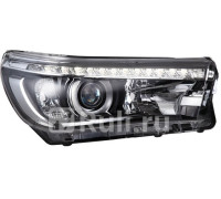 Фара передняя правая Toyota Hilux (2015-)